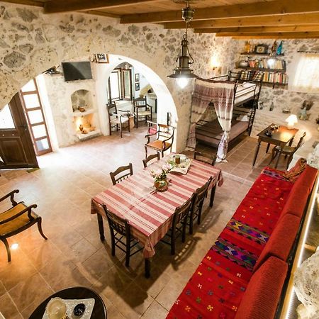 Alonai Irini΄S Houseヴィラ エクステリア 写真