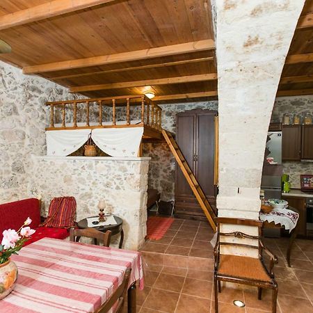Alonai Irini΄S Houseヴィラ エクステリア 写真