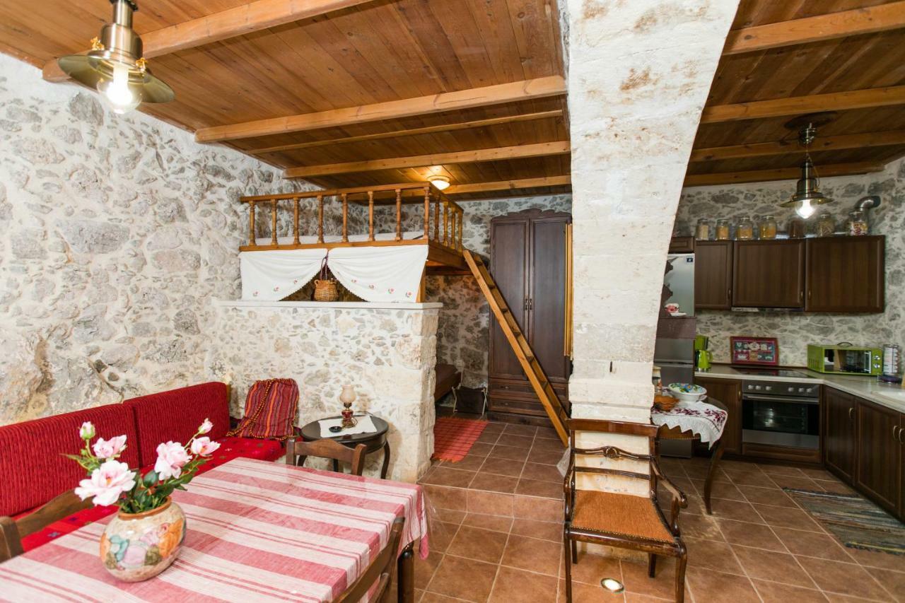 Alonai Irini΄S Houseヴィラ エクステリア 写真